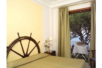 Hotel Lacco Ameno d'Ischia 14